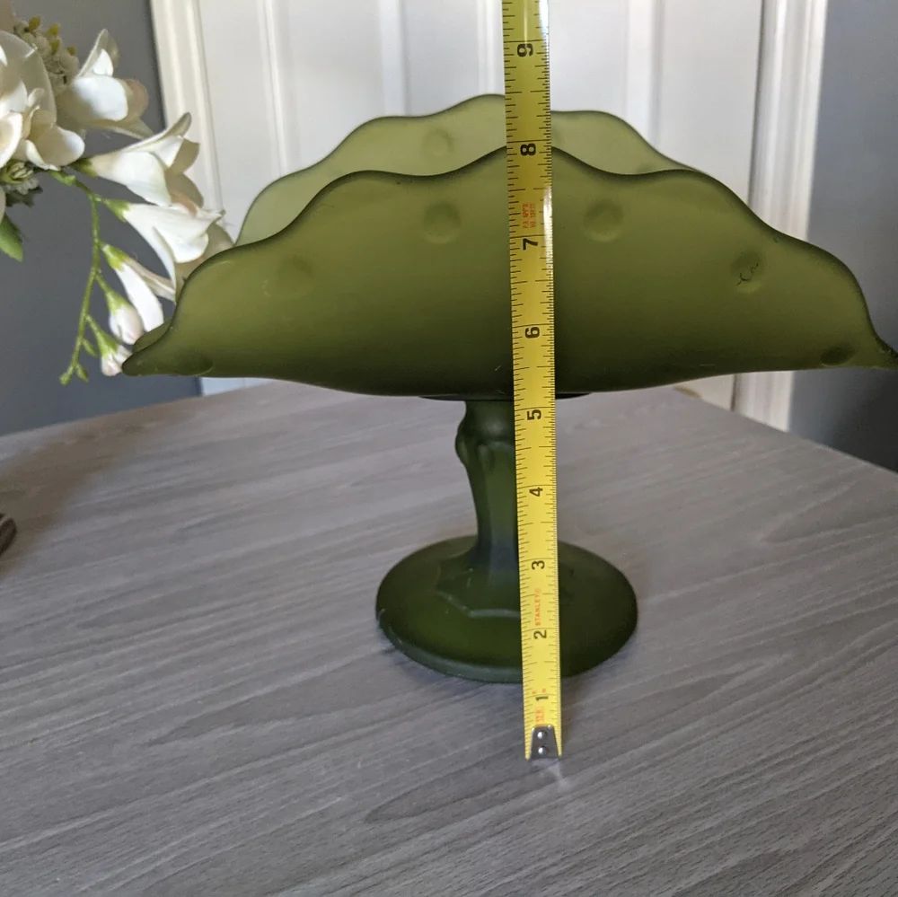 Vintage Indiana Green Frosted Glass Banana Stand